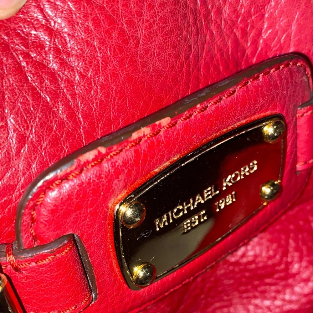 Michael Kors Hamilton‎ Red Pebbled Leather Shoulder Bag